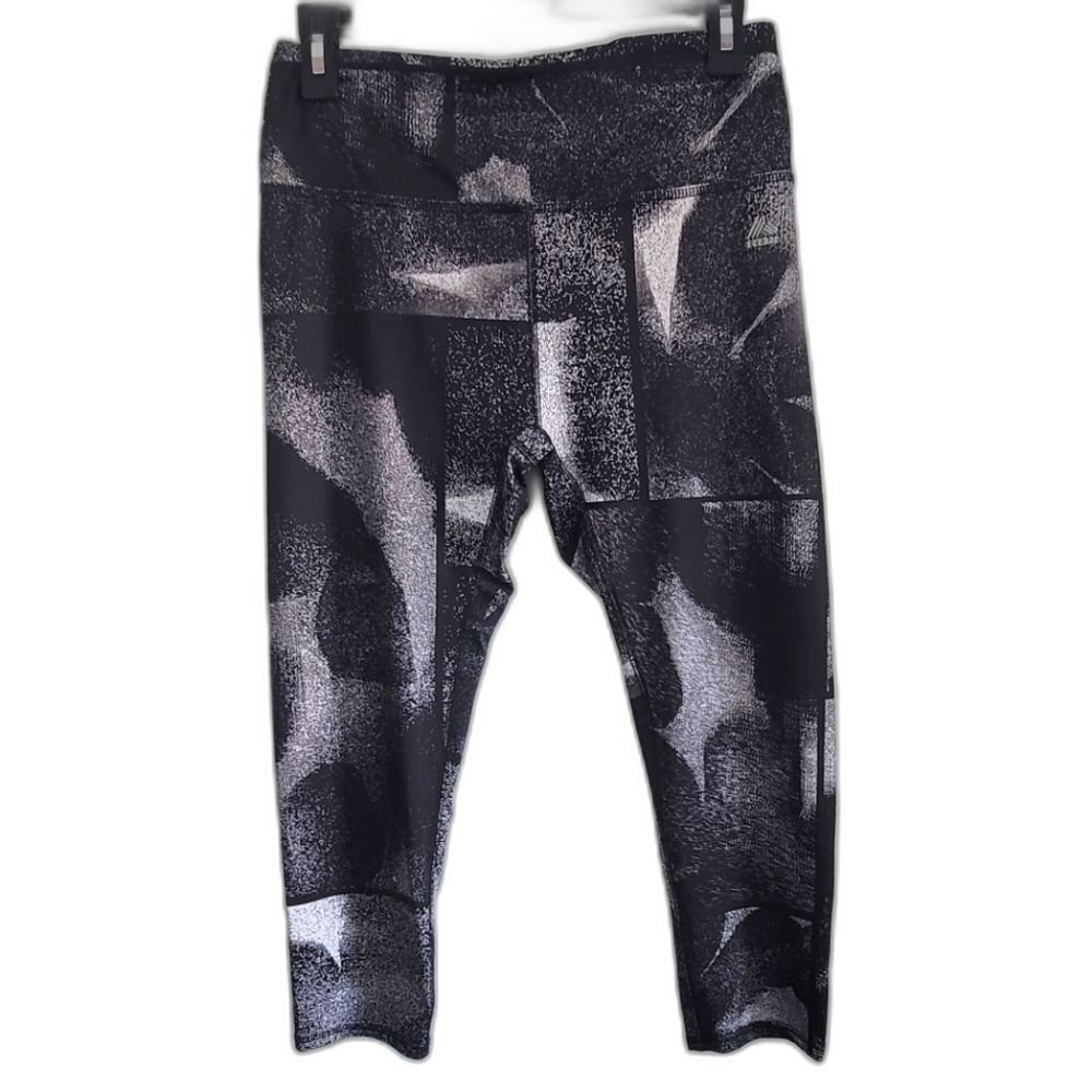 RBX womens Black Capri Actiewear Leggings size M